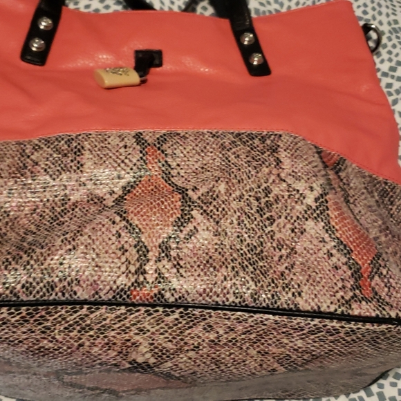 Jessica Simpson - Picture 2 of 4